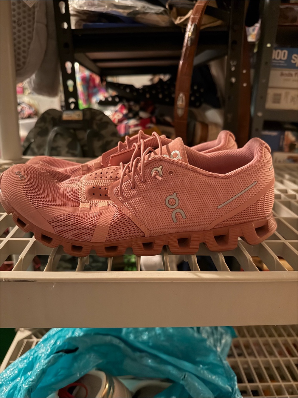 On Running Women’s Cloudtec Sneakers in Rose
